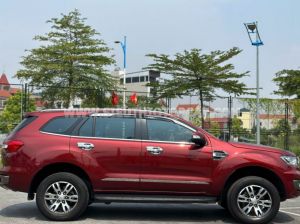 Xe Ford Everest Trend 2.0L 4x2 AT 2019