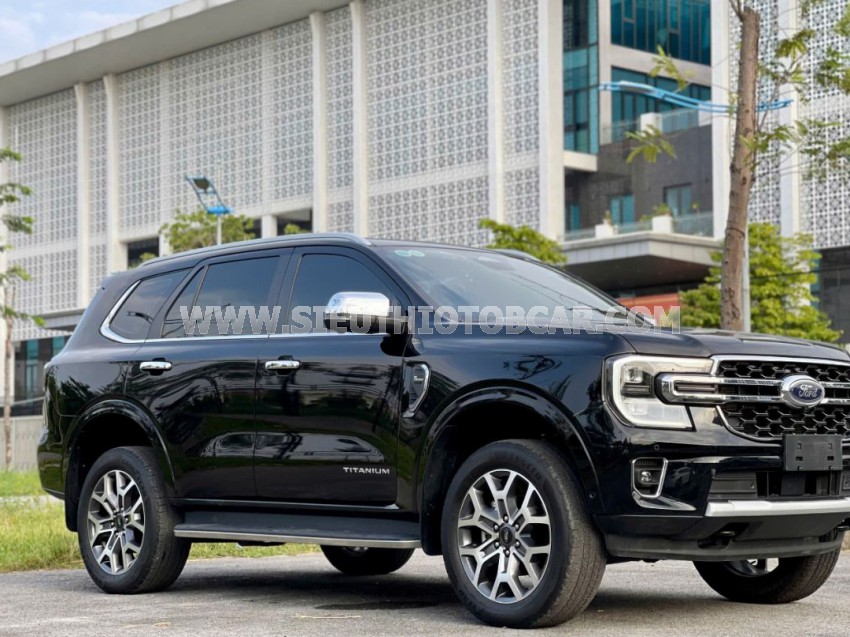 Ford Everest Titanium Plus 2.0L 4x4 AT 2023