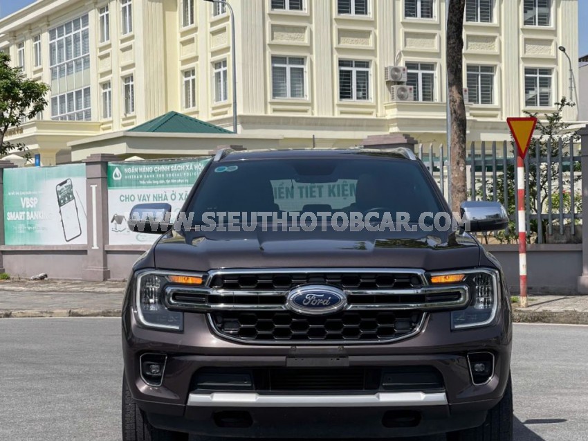 Ford Everest Titanium 2.0L 4x2 AT 2022