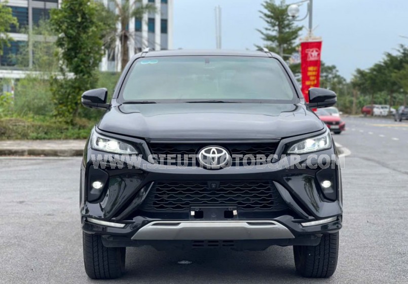 Toyota Fortuner Legender 2.4L 4x2 AT 2022