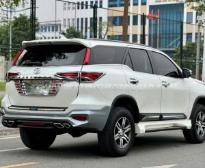 Xe Toyota Fortuner 2.7V 4x2 AT 2019