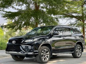 Xe Toyota Fortuner Legender 2.4L 4x2 AT 2022