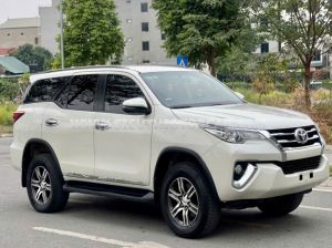 Xe Toyota Fortuner 2.7V 4x2 AT 2019