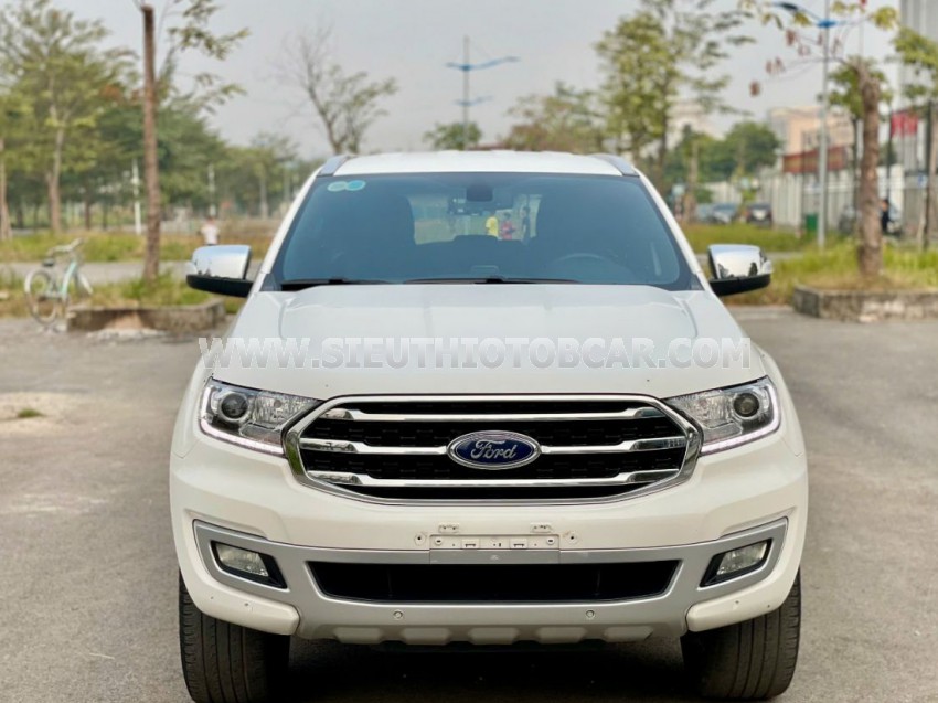 Ford Everest Titanium 2.0L 4x2 AT 2019