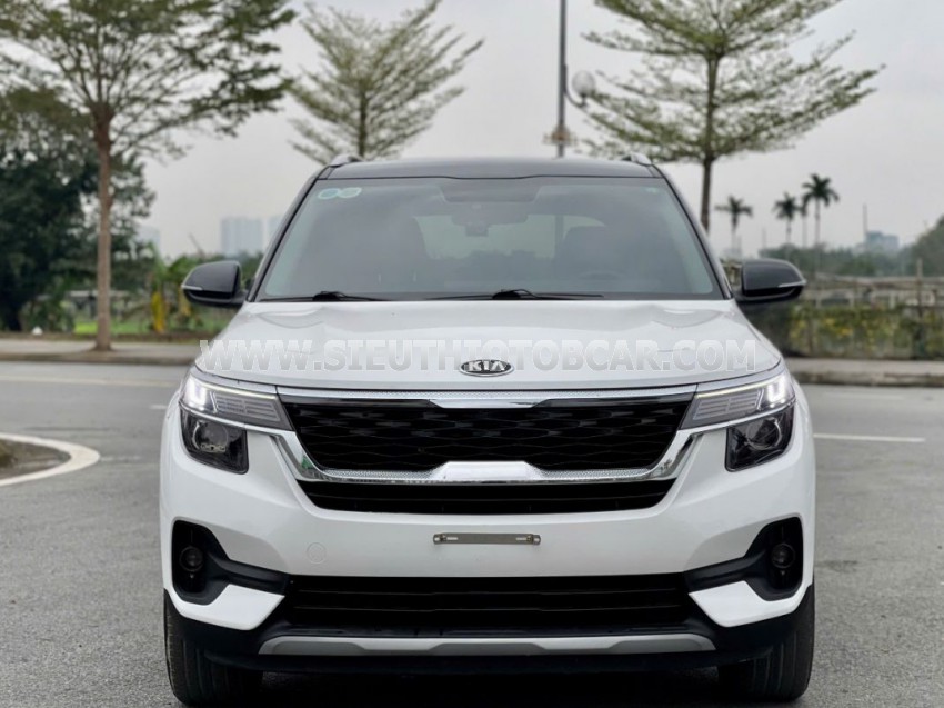 Kia Seltos Luxury 1.4 AT 2021