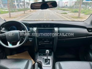 Xe Toyota Fortuner 2.7V 4x2 AT 2020