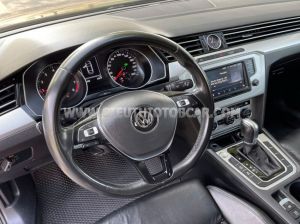 Xe Volkswagen Passat 1.8 Bluemotion 2017