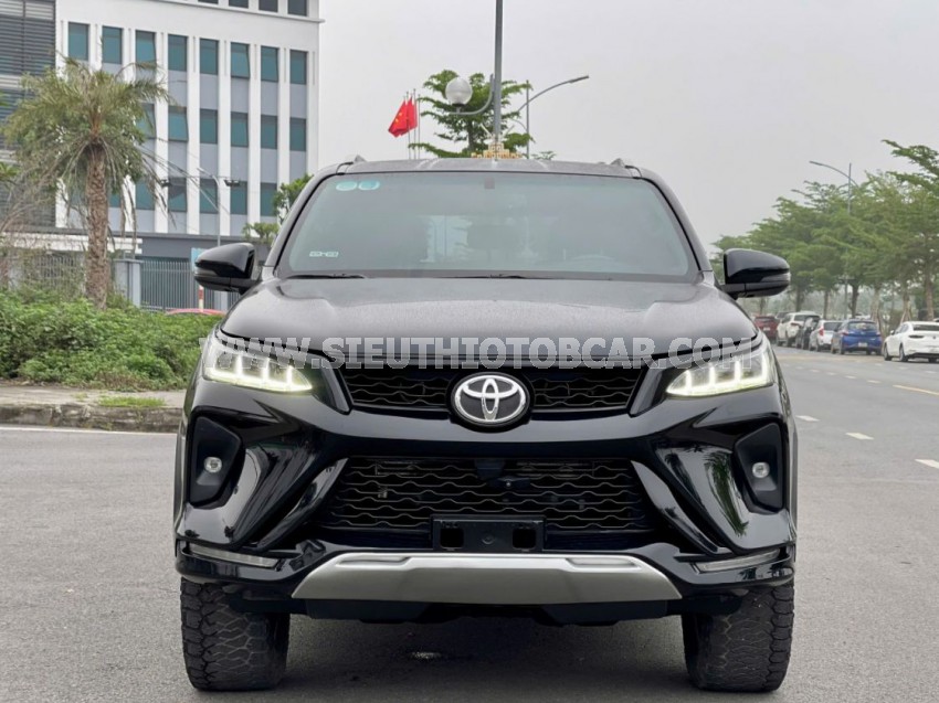 Toyota Fortuner 2.4G 4x2 AT Legender 2021