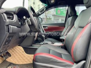 Xe Toyota Fortuner 2.4G 4x2 AT Legender 2021