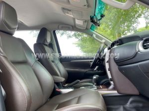 Xe Toyota Fortuner 2.7V 4x2 AT 2017