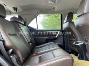 Xe Toyota Fortuner 2.7V 4x2 AT 2017