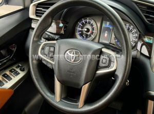 Xe Toyota Innova 2.0G 2020