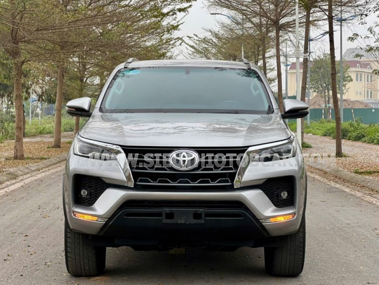 Toyota Fortuner 2.7V 4x2 AT 2020