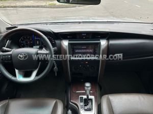 Xe Toyota Fortuner 2.4G 4x2 AT 2020