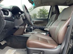 Xe Toyota Fortuner 2.7V 4x2 AT 2017