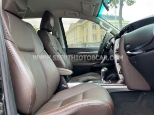 Xe Toyota Fortuner 2.7V 4x2 AT 2017