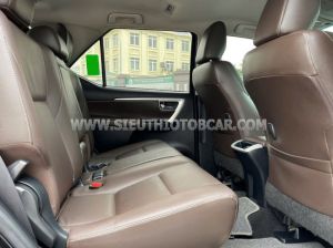 Xe Toyota Fortuner 2.7V 4x2 AT 2017