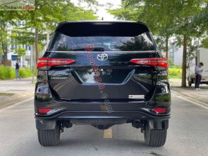 Xe Toyota Fortuner 2.4G 4x2 AT Legender 2021