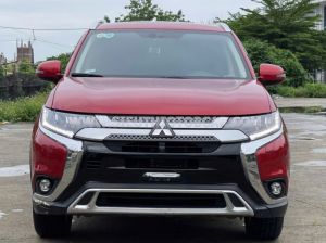 Xe Mitsubishi Outlander Premium 2.0 CVT 2021