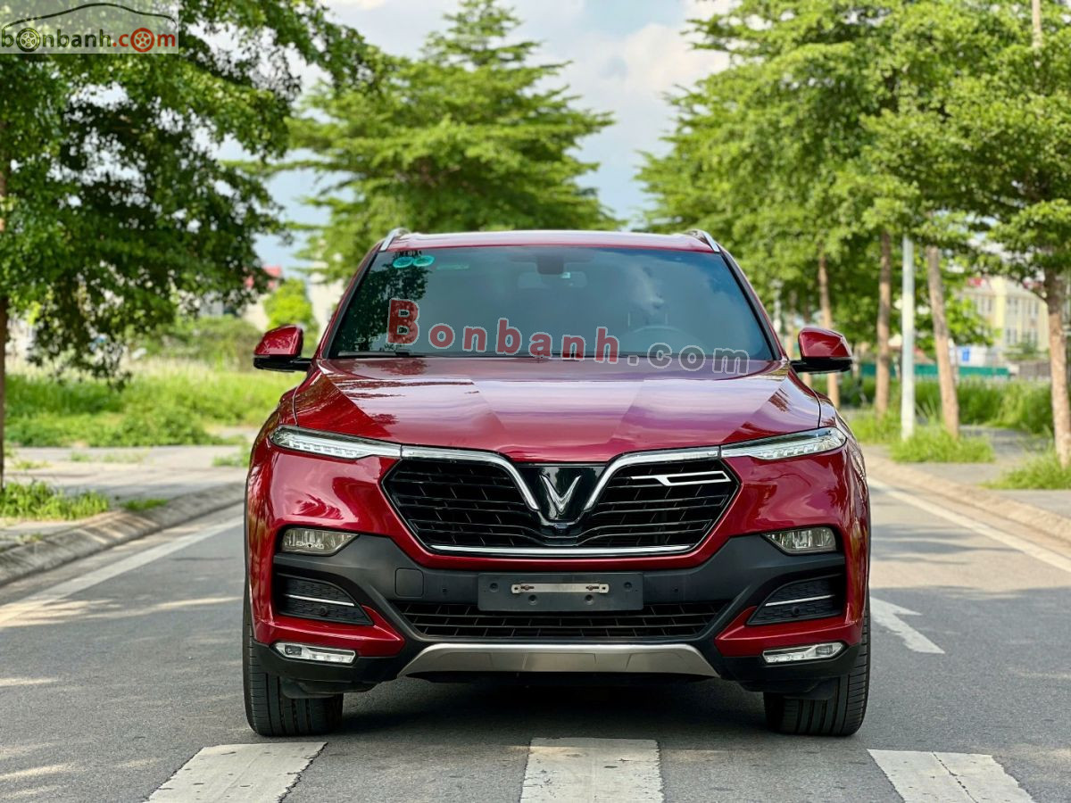 VinFast Lux SA 2.0 Premium 2.0 AT 2021