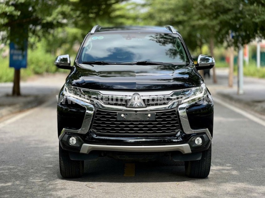 Mitsubishi Pajero Sport 3.0G 4x2 AT 2019
