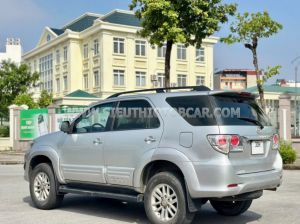 Xe Toyota Fortuner 2.7V 4x2 AT 2014