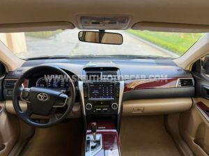Xe Toyota Camry 2.0E 2014