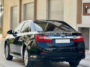 Xe Toyota Camry 2.0E 2014