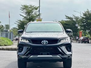 Xe Toyota Fortuner Legender 2.4L 4x2 AT 2022