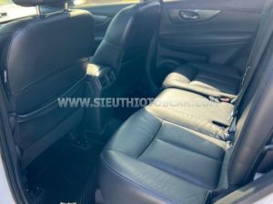 Xe Nissan X trail 2.5 SV 4WD 2016