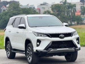 Xe Toyota Fortuner Legender 2.8L 4x4 AT 2022