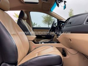 Xe Kia Sedona 2.2L DATH 2016