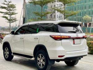 Xe Toyota Fortuner 2.4L 4x2 AT 2022