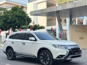 Xe Mitsubishi Outlander 2.4 CVT Premium 2020