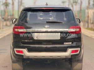 Xe Ford Everest Titanium 2.0L 4x2 AT 2018