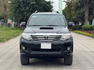 Xe Toyota Fortuner 2.5G 2013