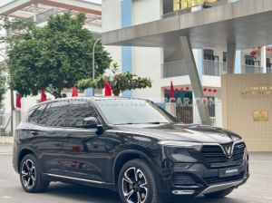 Xe VinFast Lux SA 2.0 Tiêu chuẩn 2022