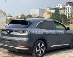 Xe VinFast VF8 Eco AWD 2023