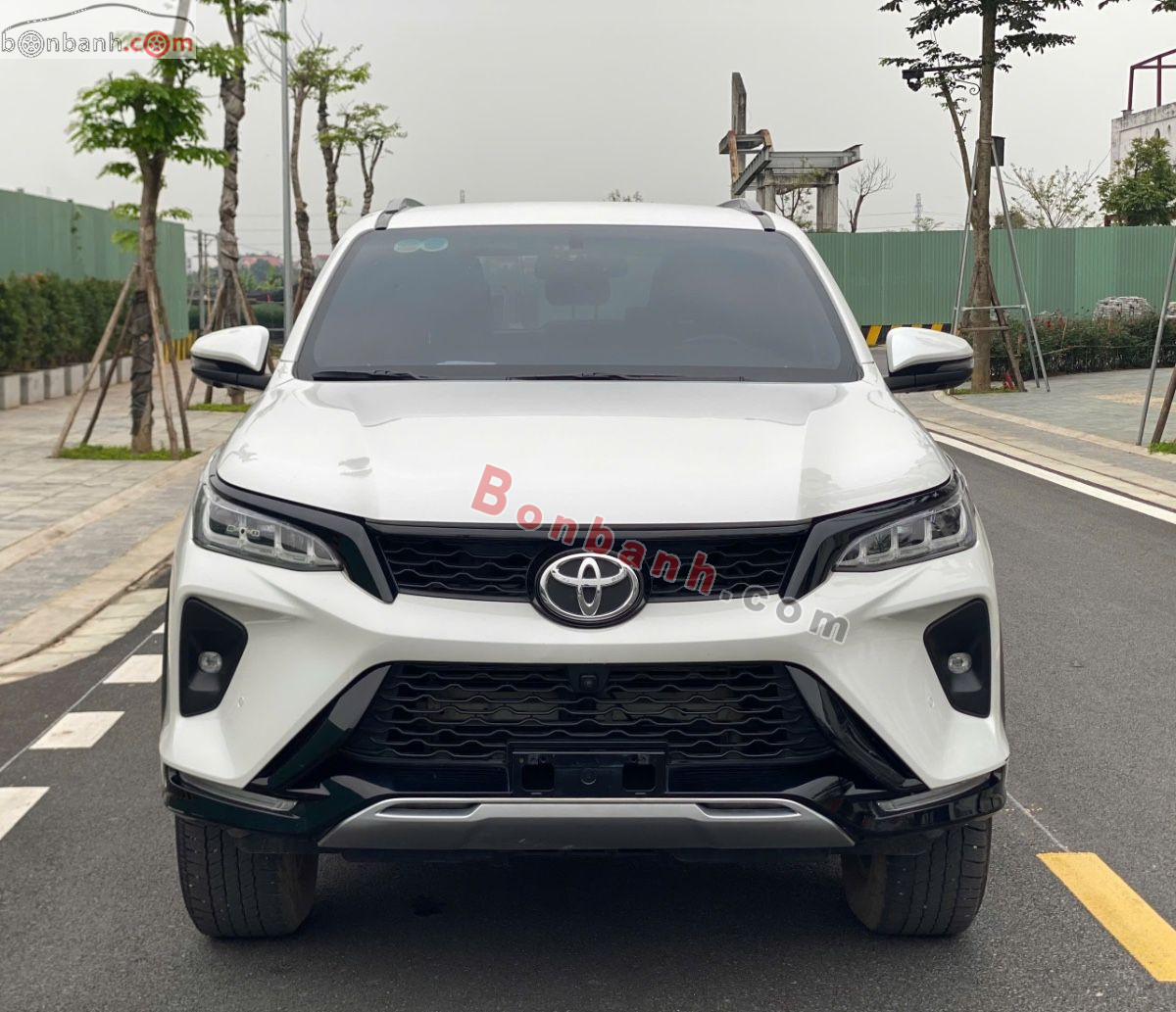Toyota Fortuner Legender 2.4L 4x2 AT 2024