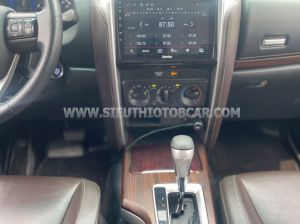 Xe Toyota Fortuner 2.4G 4x2 AT 2019