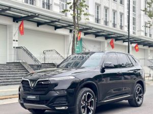 Xe VinFast Lux SA 2.0 Tiêu chuẩn 2022
