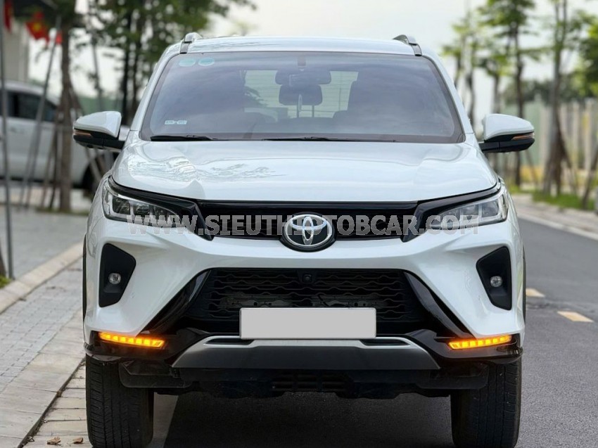Toyota Fortuner Legender 2.4L 4x2 AT 2024