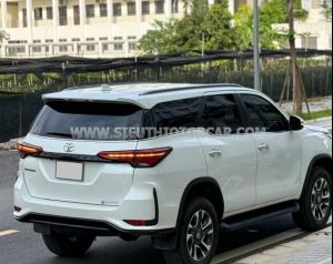 Xe Toyota Fortuner Legender 2.4L 4x2 AT 2024