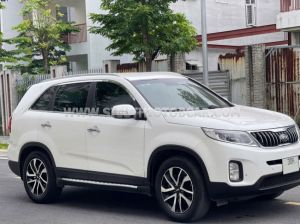 Xe Kia Sorento 2.4 GAT Deluxe 2019