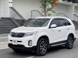 Xe Kia Sorento 2.4 GAT Deluxe 2019