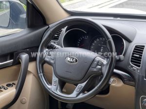 Xe Kia Sorento 2.4 GAT Deluxe 2019