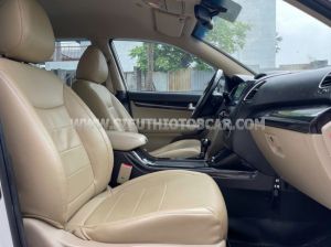 Xe Kia Sorento 2.4 GAT Deluxe 2019