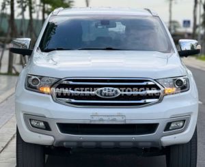 Xe Ford Everest Titanium 2.0L 4x2 AT 2019