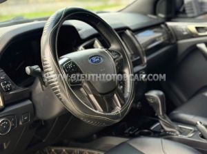 Xe Ford Everest Titanium 2.0L 4x2 AT 2019