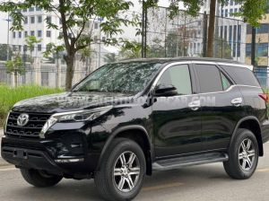 Xe Toyota Fortuner 2.4L 4x2 AT 2022